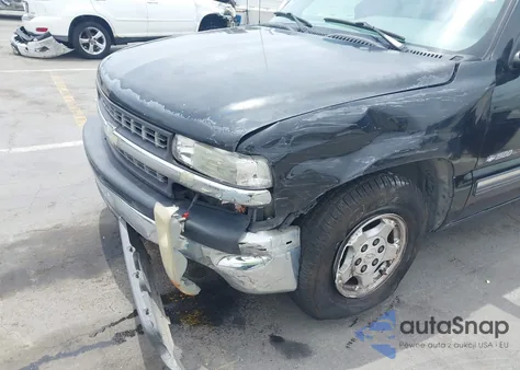 1999 Chevrolet Silverado 1500 Ls z USA, uszkodzony, nr VIN 2GCEC19V4X1290355